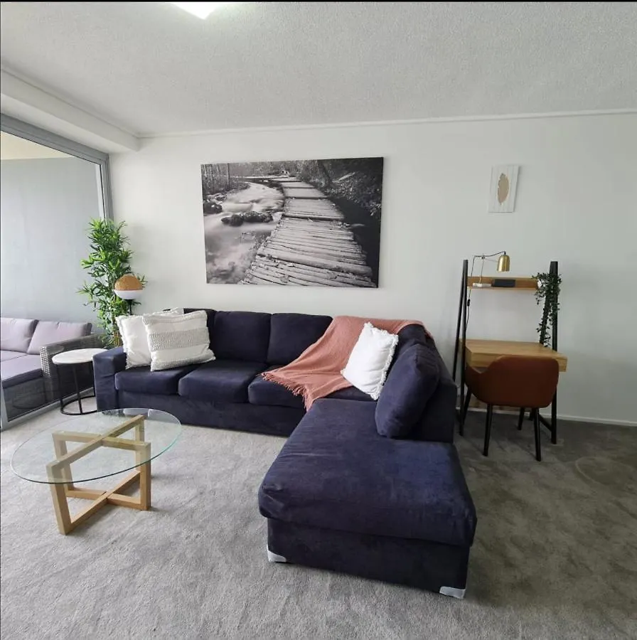 3Br Skyline Oasis W River Views, Gym, Carpark, Fastwifi, Tennis Court, Steam Room Brisbane Australia